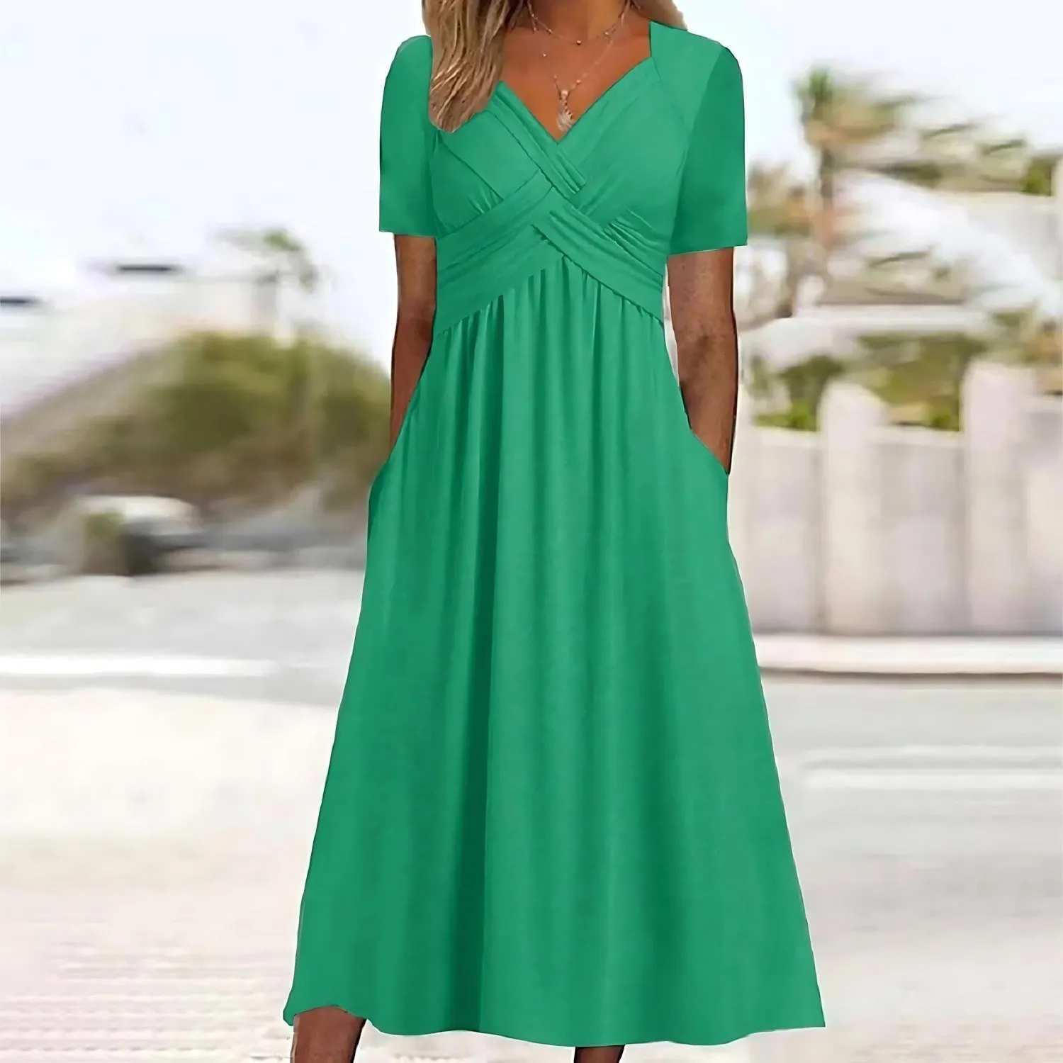 Daria | Sophisticated Midi Dress