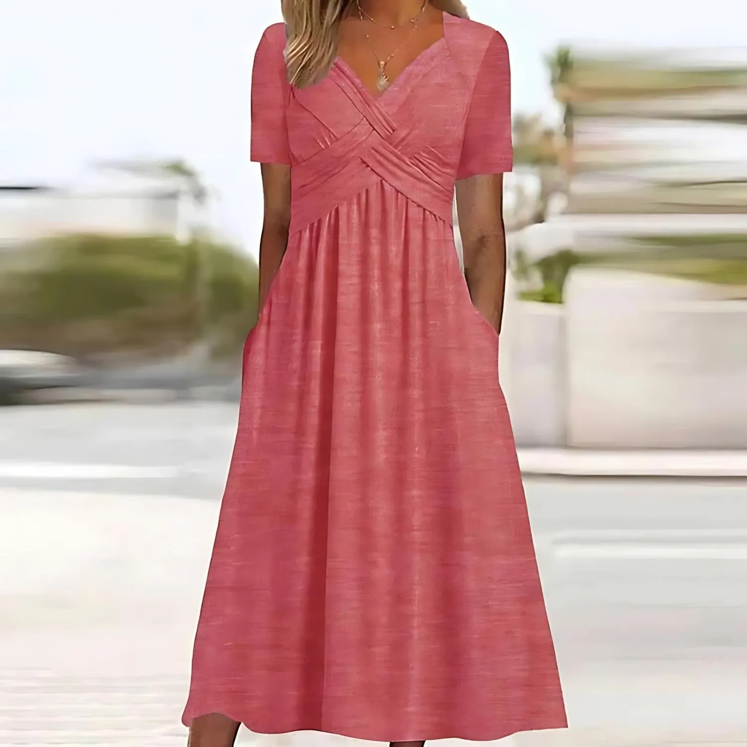 Daria | Sophisticated Midi Dress